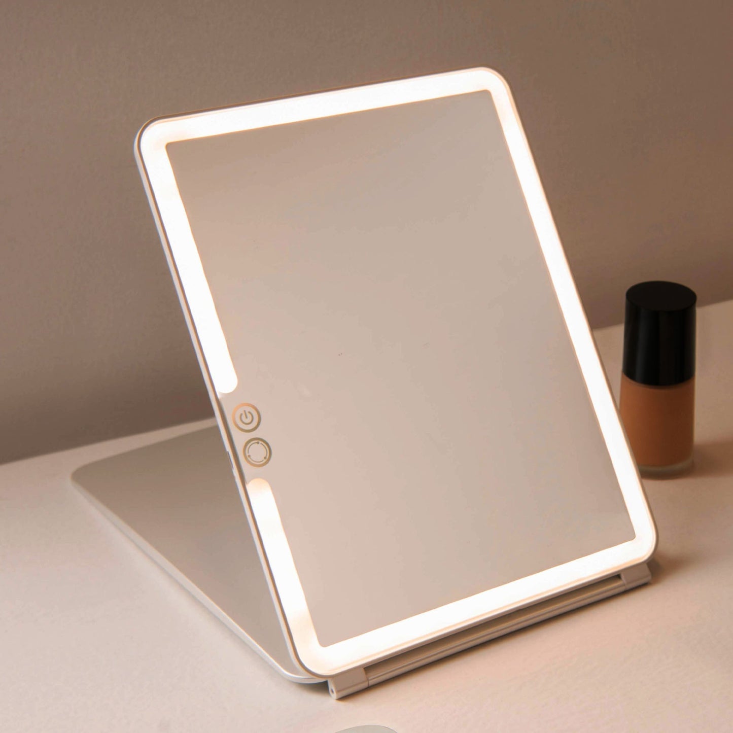 Mirrorvio+ | LED Travel Mirror